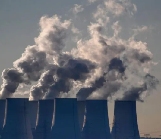EU seeks to balance climate goals with industrial competitiveness