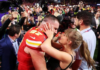 Jana Hocking Says Dating Culture May Be Turning a Corner
