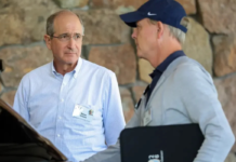 Knitting Appears Alongside High-Level Business Discussions at Sun Valley